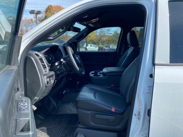 2023 RAM Ram 3500 RAM 3500 TRADESMAN CREW CAB 4X4 6'4' BOX