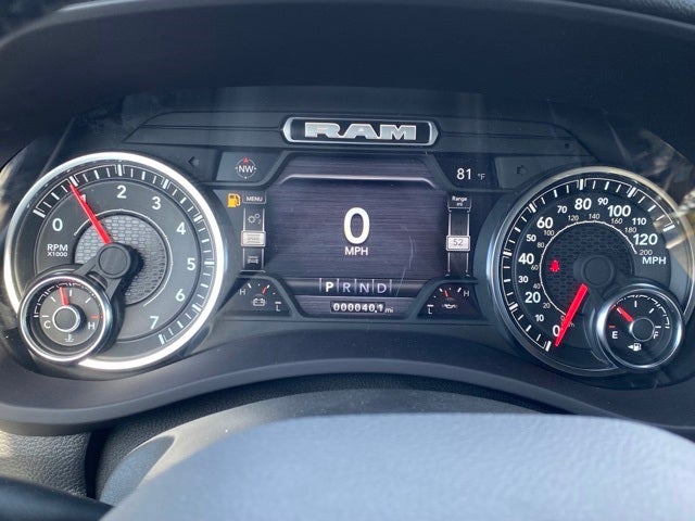 2023 RAM Ram 3500 RAM 3500 TRADESMAN CREW CAB 4X4 6'4' BOX