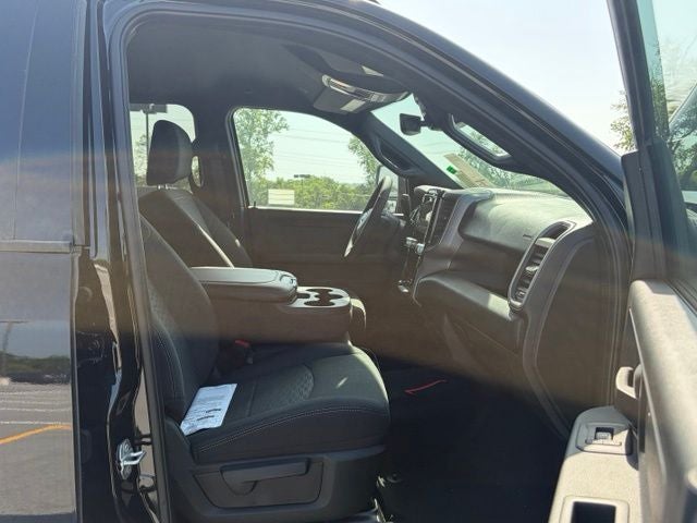 2026 RAM 2500 RAM 2500 BLACK EXPRESS CREW CAB 4X4 6'4' BOX