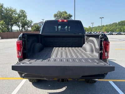 2026 RAM 2500 RAM 2500 BLACK EXPRESS CREW CAB 4X4 6'4' BOX