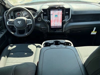 2026 RAM Ram 2500 RAM 2500 BLACK EXPRESS CREW CAB 4X4 6'4' BOX