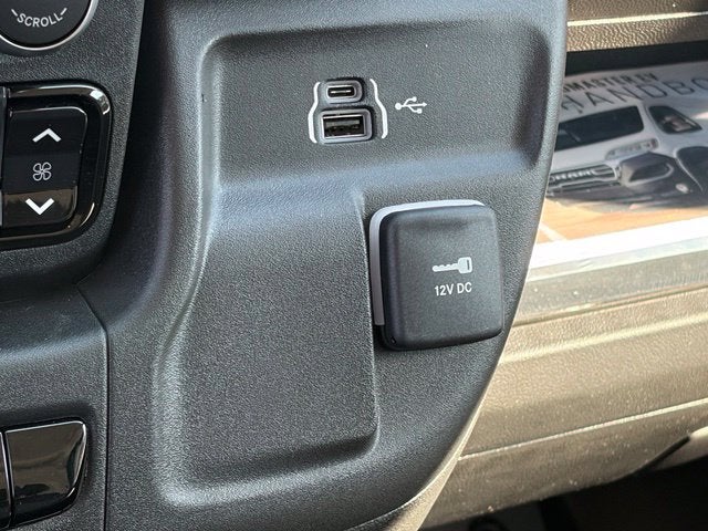 2027 RAM ProMaster Cargo Van Tradesman