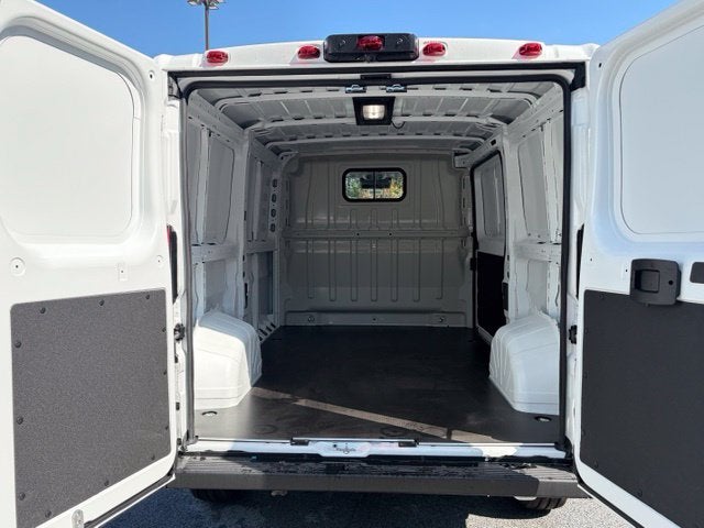 2027 RAM ProMaster Cargo Van Tradesman