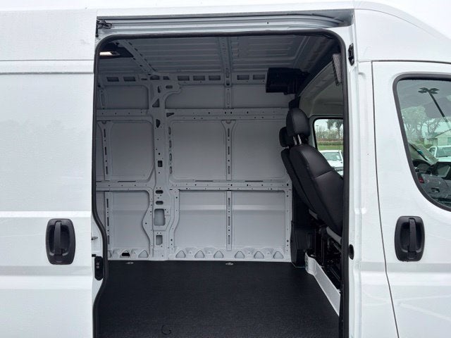 2027 RAM ProMaster Cargo Van Tradesman