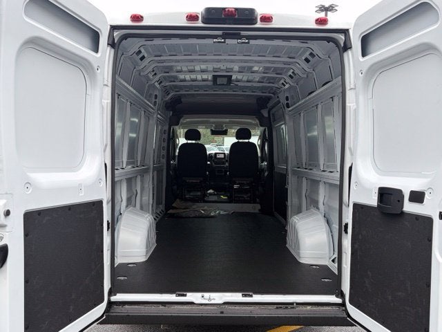2027 RAM ProMaster Cargo Van Tradesman