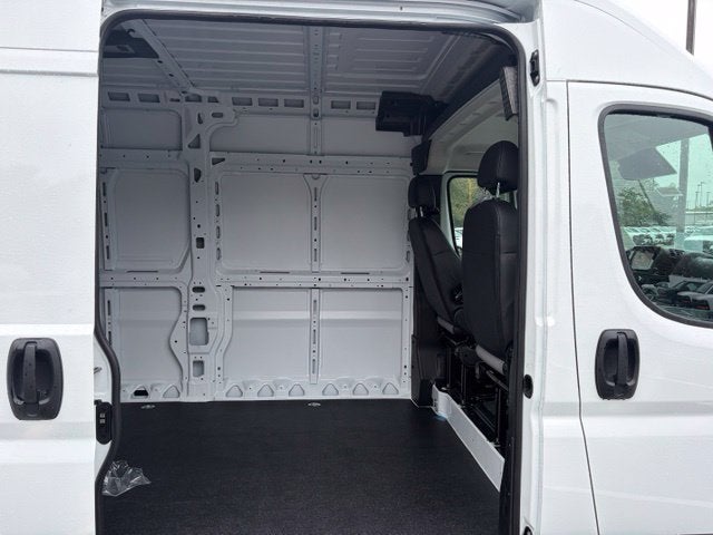 2027 RAM ProMaster Cargo Van Tradesman