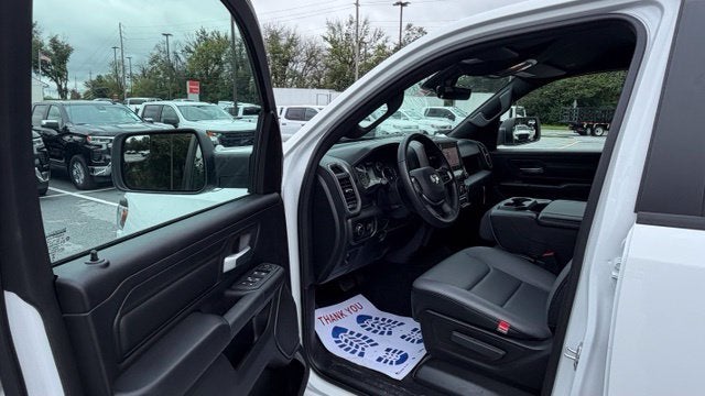 2026 RAM Ram 1500 RAM 1500 TRADESMAN CREW CAB 4X2 5'7' BOX