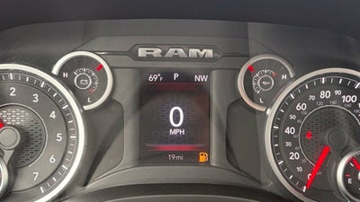 2026 RAM Ram 1500 RAM 1500 TRADESMAN CREW CAB 4X2 5'7' BOX