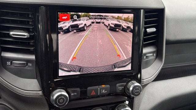 2026 RAM Ram 1500 RAM 1500 TRADESMAN CREW CAB 4X2 5'7' BOX