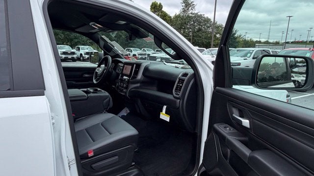2026 RAM Ram 1500 RAM 1500 TRADESMAN CREW CAB 4X2 5'7' BOX