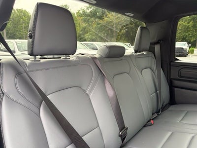 2026 RAM Ram 1500 RAM 1500 TRADESMAN CREW CAB 4X2 5'7' BOX
