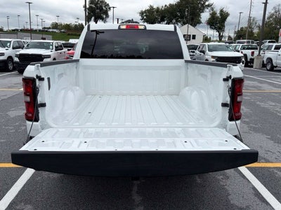 2026 RAM Ram 1500 RAM 1500 TRADESMAN CREW CAB 4X2 5'7' BOX