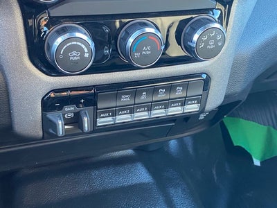 2026 RAM Ram 2500 RAM 2500 TRADESMAN CREW CAB 4X4 8' BOX