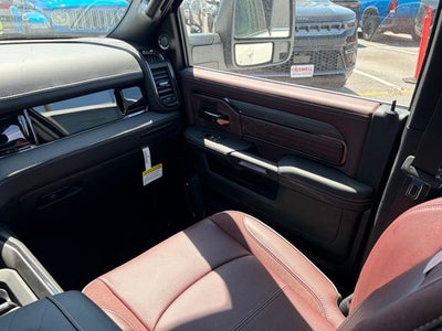2026 RAM Ram 2500 RAM 2500 LIMITED MEGA CAB 4X4 6'4' BOX