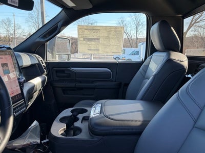 2025 RAM Ram 2500 RAM 2500 TRADESMAN REGULAR CAB 4X4 8' BOX