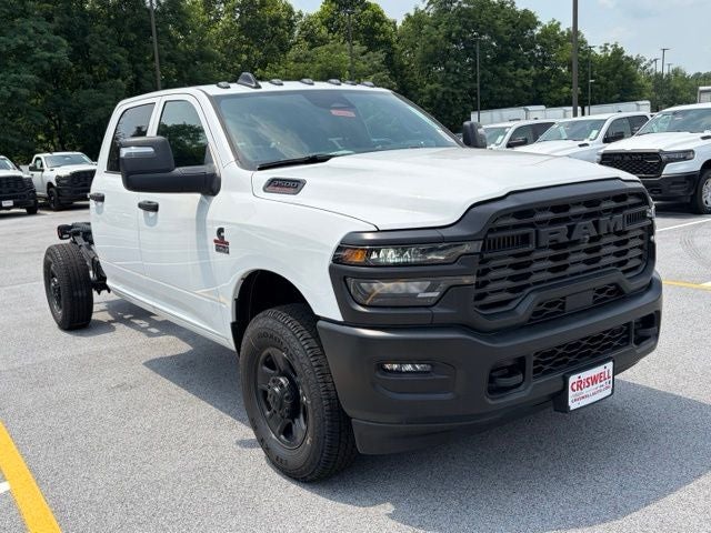 2026 RAM Ram 3500 Chassis Cab RAM 3500 TRADESMAN CREW CAB CHASSIS 4X4 60' CA