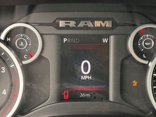 2026 RAM Ram 5500 Chassis Cab RAM 5500 TRADESMAN CHASSIS REGULAR CAB 4X4 84' CA