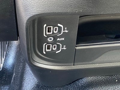 2025 RAM Ram 5500 Chassis Cab RAM 5500 TRADESMAN CHASSIS CREW CAB 4X4 84' CA