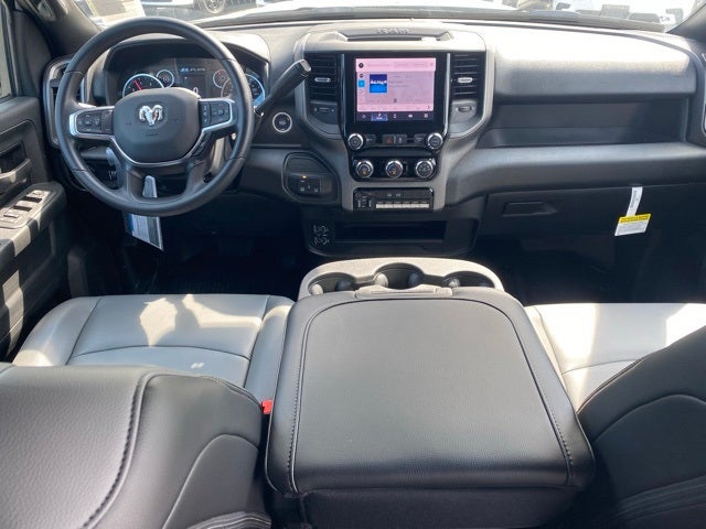 2025 RAM Ram 5500 Chassis Cab RAM 5500 TRADESMAN CHASSIS CREW CAB 4X4 84' CA