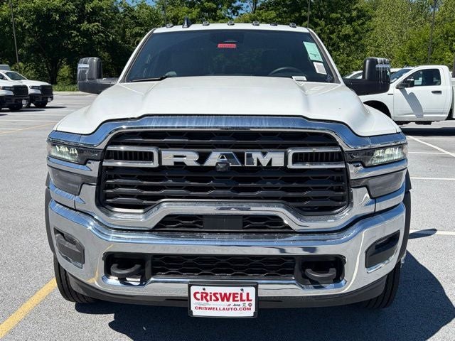 2026 RAM Ram 5500 Chassis Cab RAM 5500 TRADESMAN CHASSIS CREW CAB 4X4 84' CA