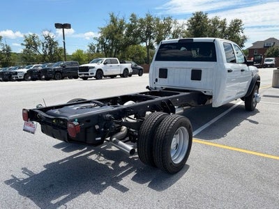 2026 RAM 5500 Chassis RAM 5500 TRADESMAN CHASSIS CREW CAB 4X4 84' CA