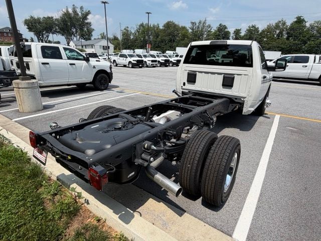 2026 RAM Ram 3500 Chassis Cab RAM 3500 TRADESMAN CHASSIS REGULAR CAB 4X2 84' CA